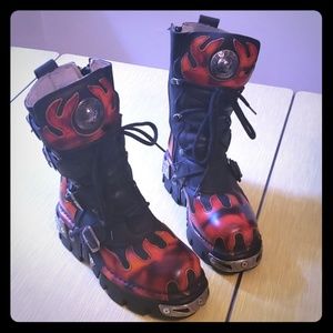 New Rock Reactor Boots - RARE!